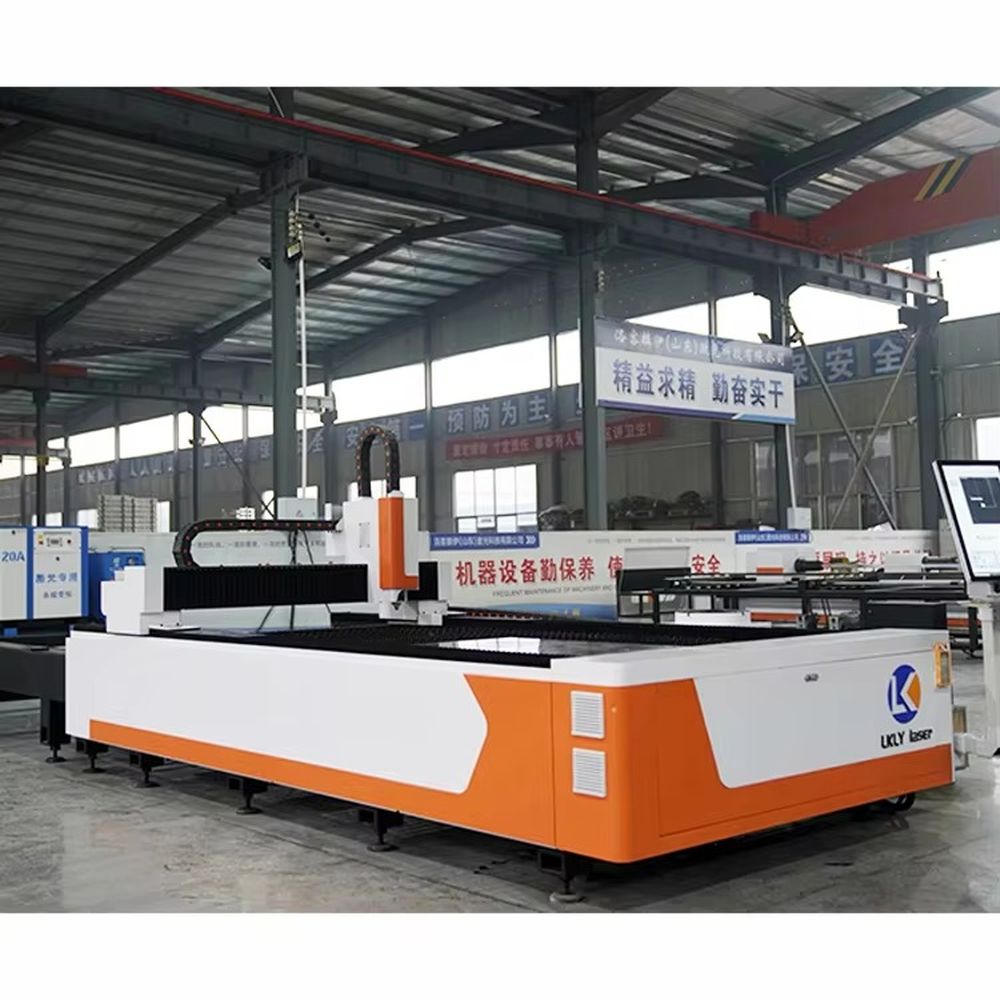 Industrial Fiber Laser Cutting Machine - 工業用6000Wファイバーレーザー切断機ハイパワー金属3000*1500MMガントリータイプ水冷Cypcut BMP Hiwin